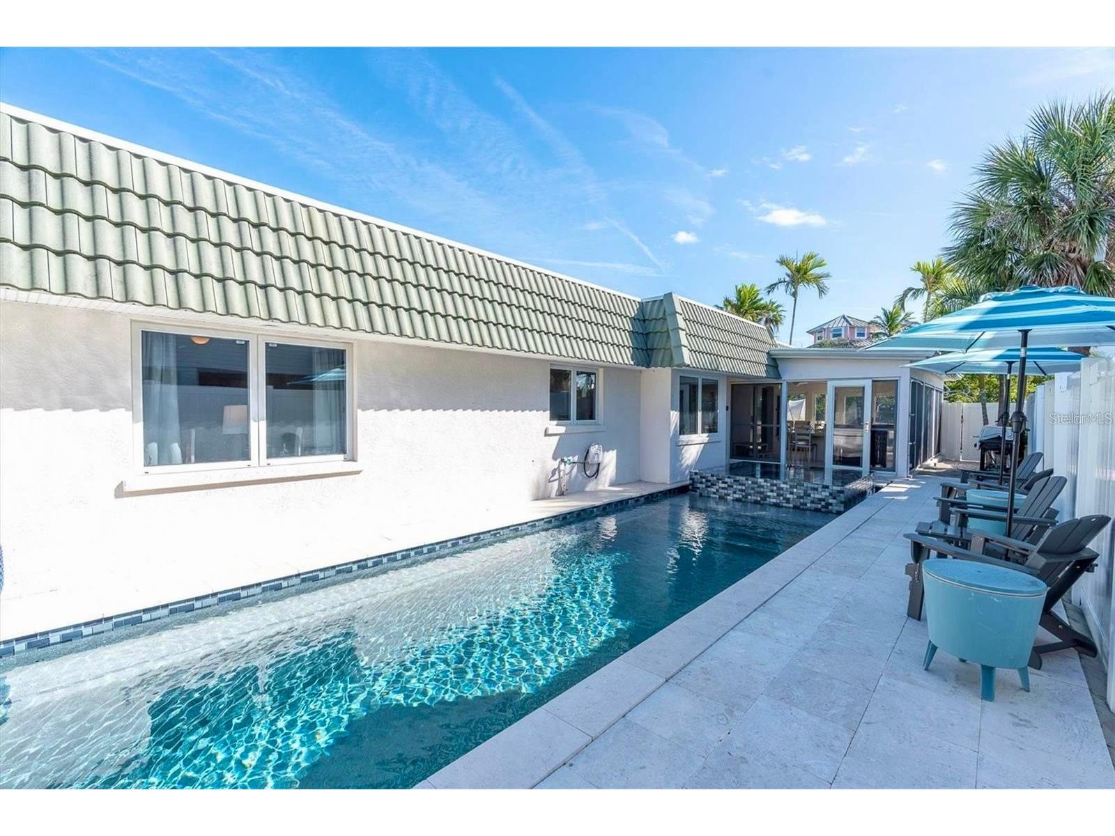 519 South Drive Anna Maria FL 34216 - ANNA MARIA SOUND A4675370 image3