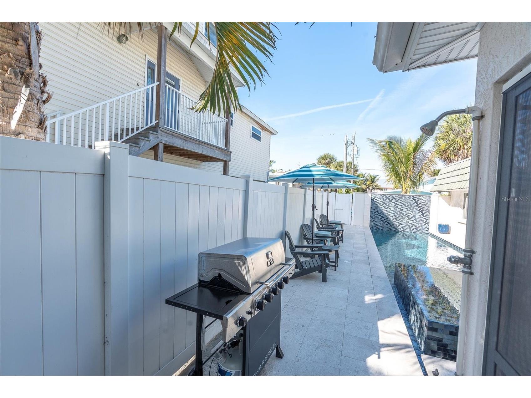519 South Drive Anna Maria FL 34216 - ANNA MARIA SOUND A4675370 image32