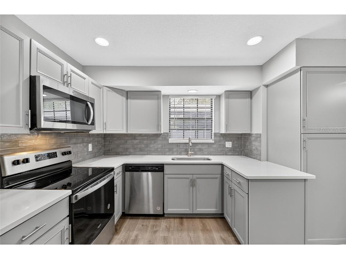 519 Sweetleaf Drive Brandon FL 33511 TB8446176 image19