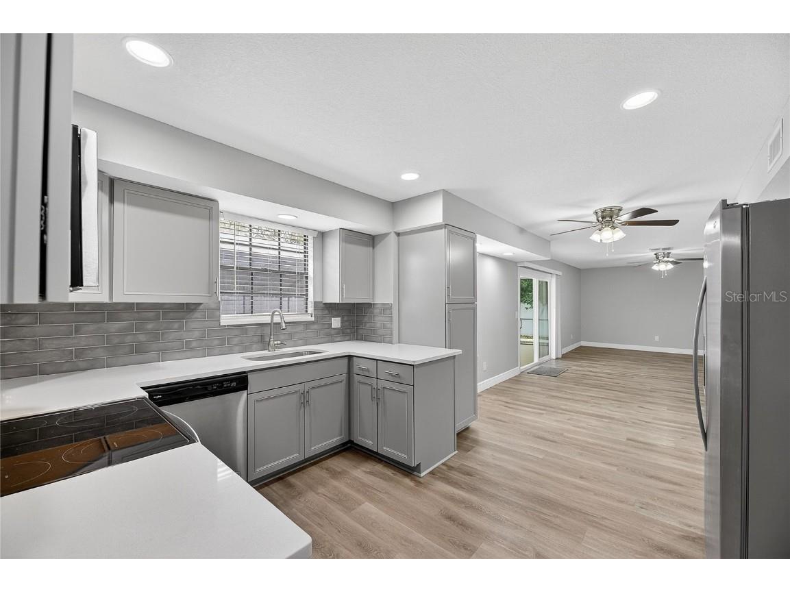 519 Sweetleaf Drive Brandon FL 33511 TB8446176 image20