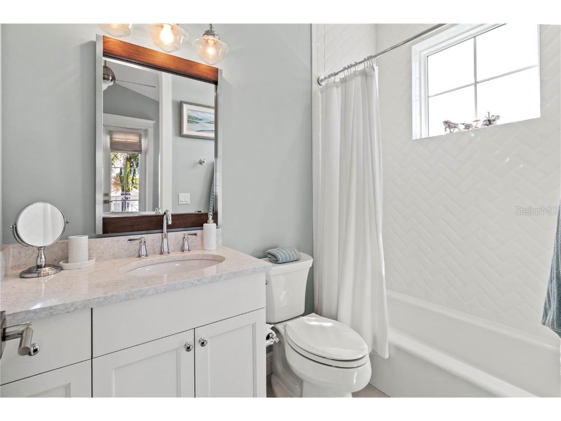 519 Villa Rosa Way Anna Maria FL 34216 - TAMPA BAY VIEW A4671485 image60