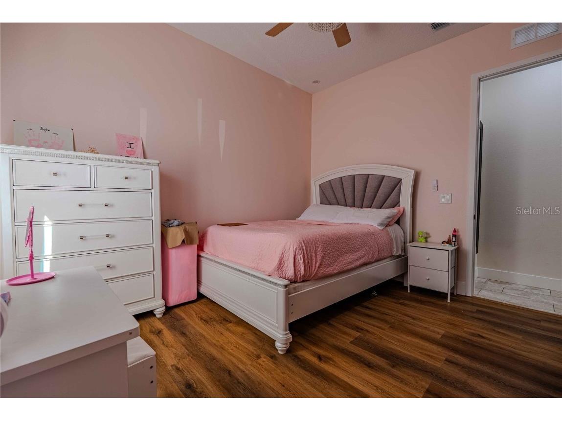 519 W 122nd Avenue Tampa FL 33612 TB8439770 image15