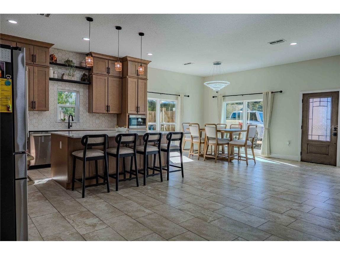 519 W 122nd Avenue Tampa FL 33612 TB8439770 image8