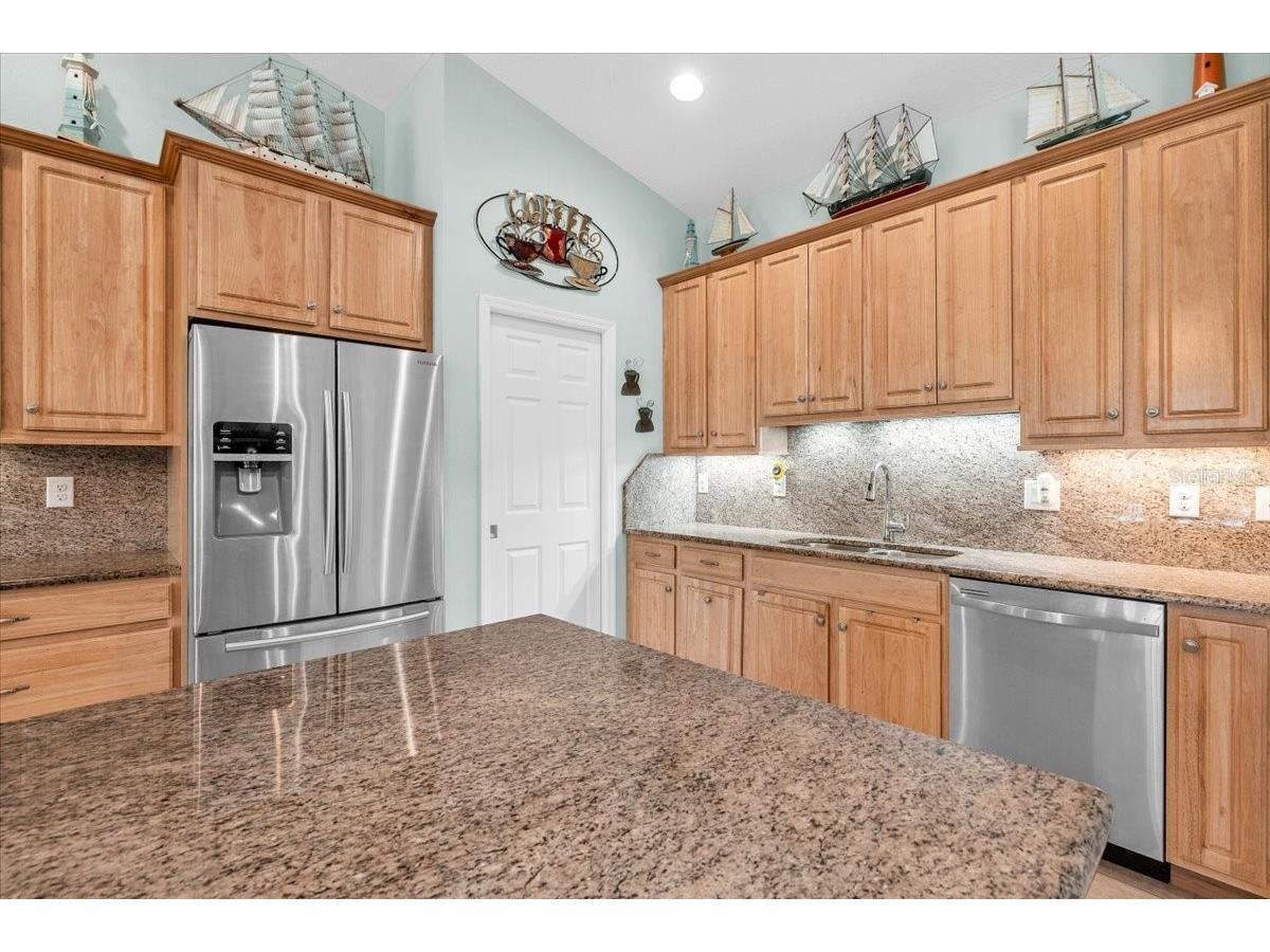 519 W Cashew Punta Gorda FL 33955 C7525163 image18