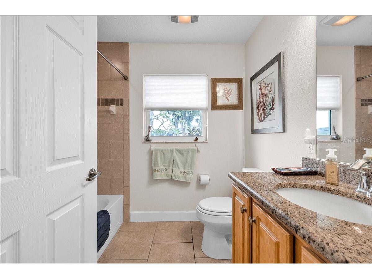 519 W Cashew Punta Gorda FL 33955 C7525163 image35