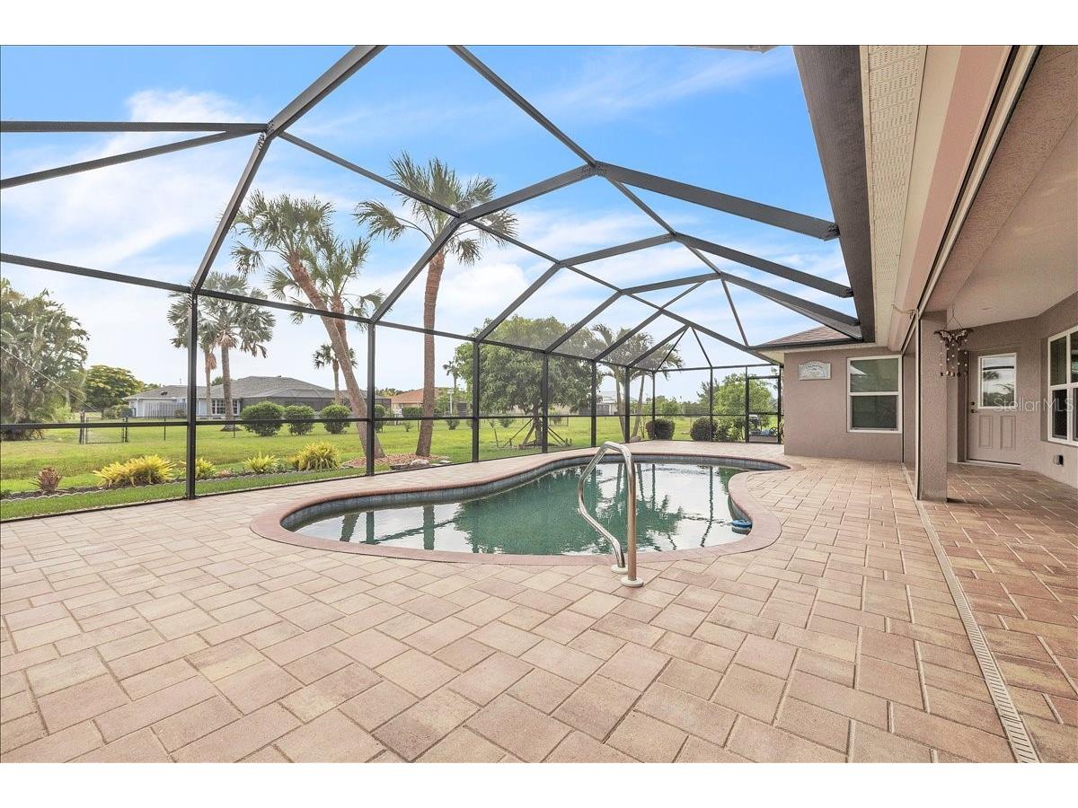 519 W Cashew Punta Gorda FL 33955 C7525163 image44