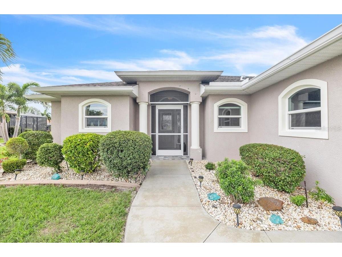 519 W Cashew Punta Gorda FL 33955 C7525163 image8