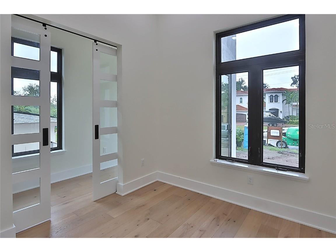 519 W Davis Boulevard Tampa FL 33606 TB8378496 image12