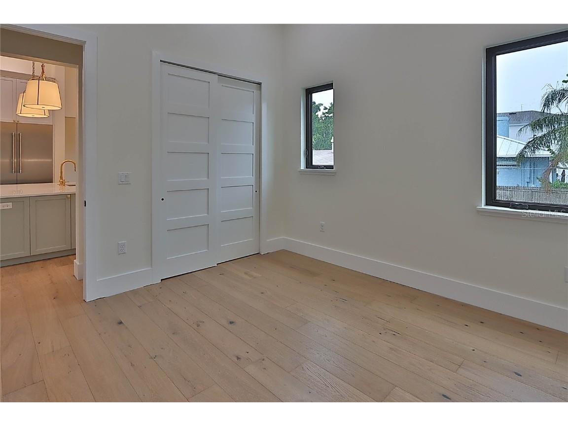 519 W Davis Boulevard Tampa FL 33606 TB8378496 image13