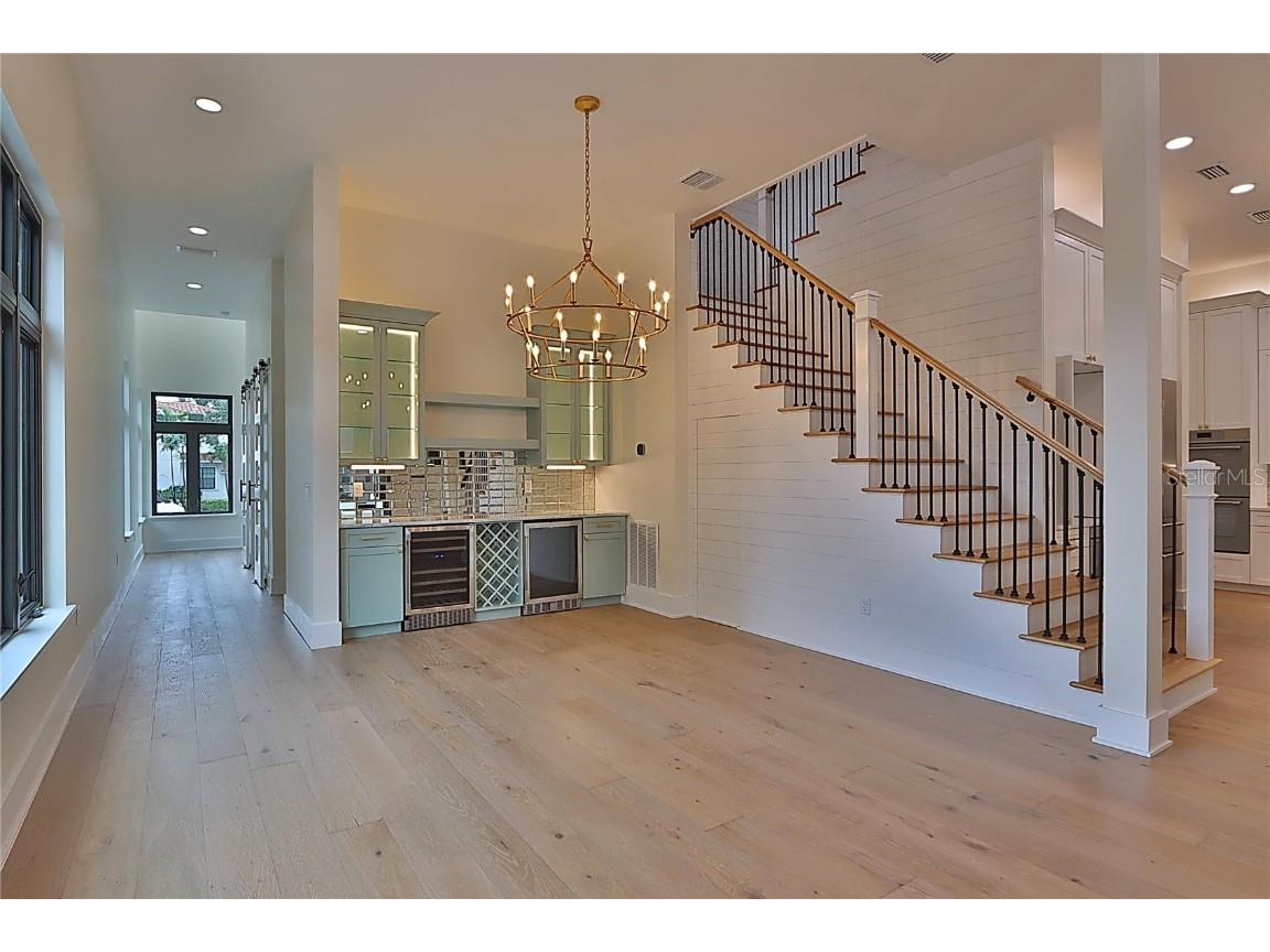 519 W Davis Boulevard Tampa FL 33606 TB8378496 image19