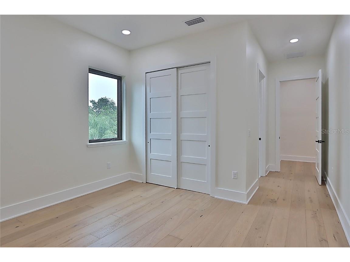 519 W Davis Boulevard Tampa FL 33606 TB8378496 image36