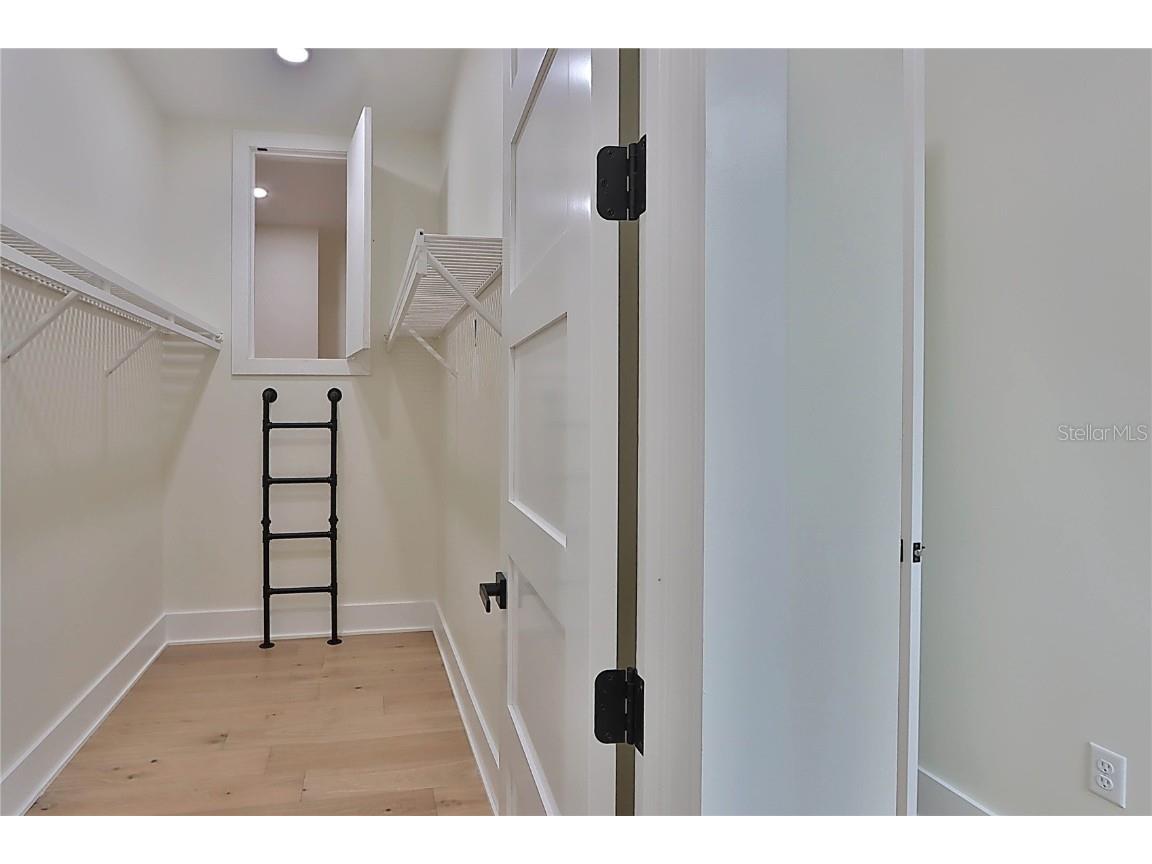 519 W Davis Boulevard Tampa FL 33606 TB8378496 image39