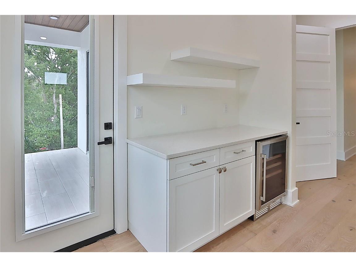 519 W Davis Boulevard Tampa FL 33606 TB8378496 image46