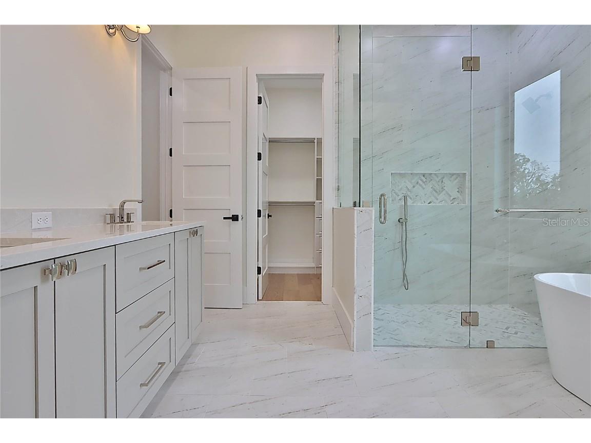 519 W Davis Boulevard Tampa FL 33606 TB8378496 image50