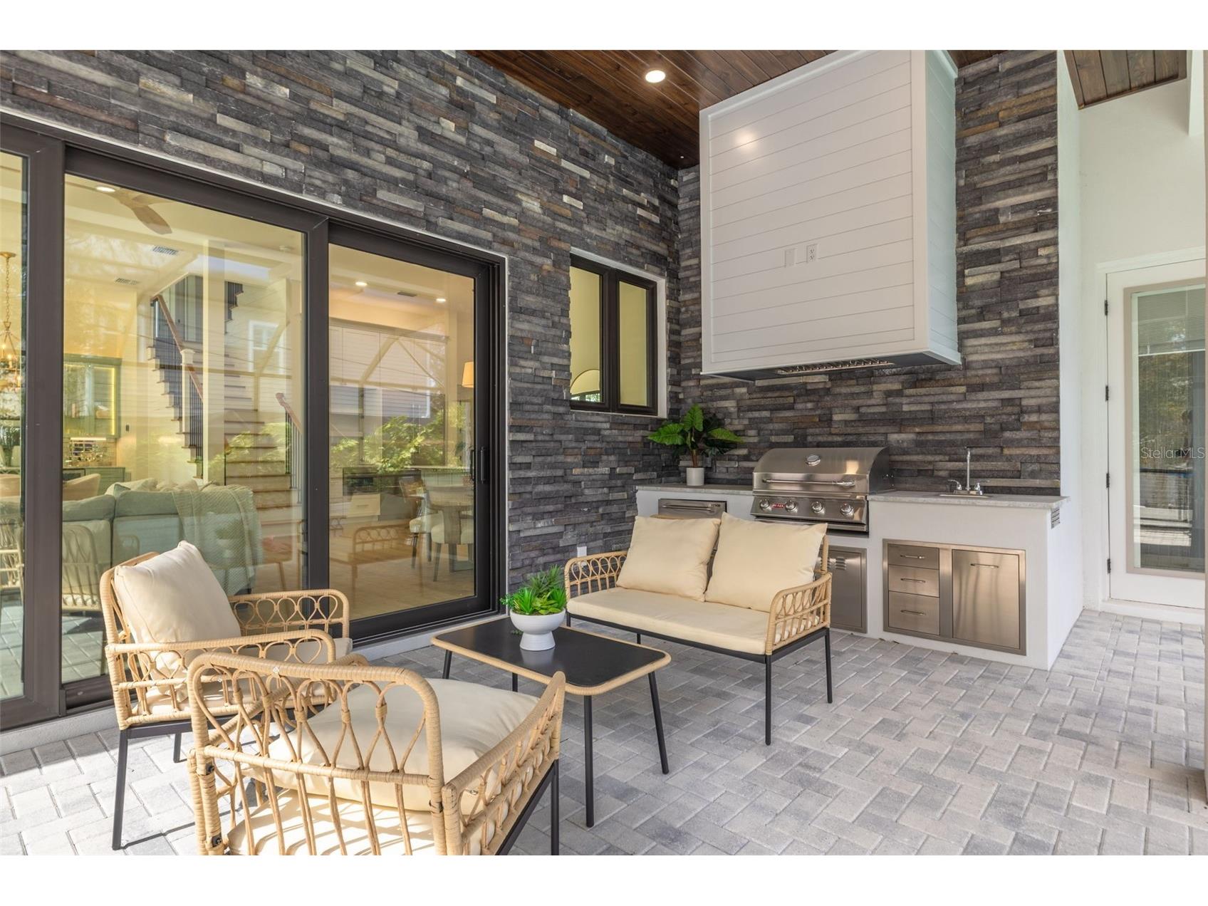 519 W Davis Boulevard Tampa FL 33606 TB8475742 image20