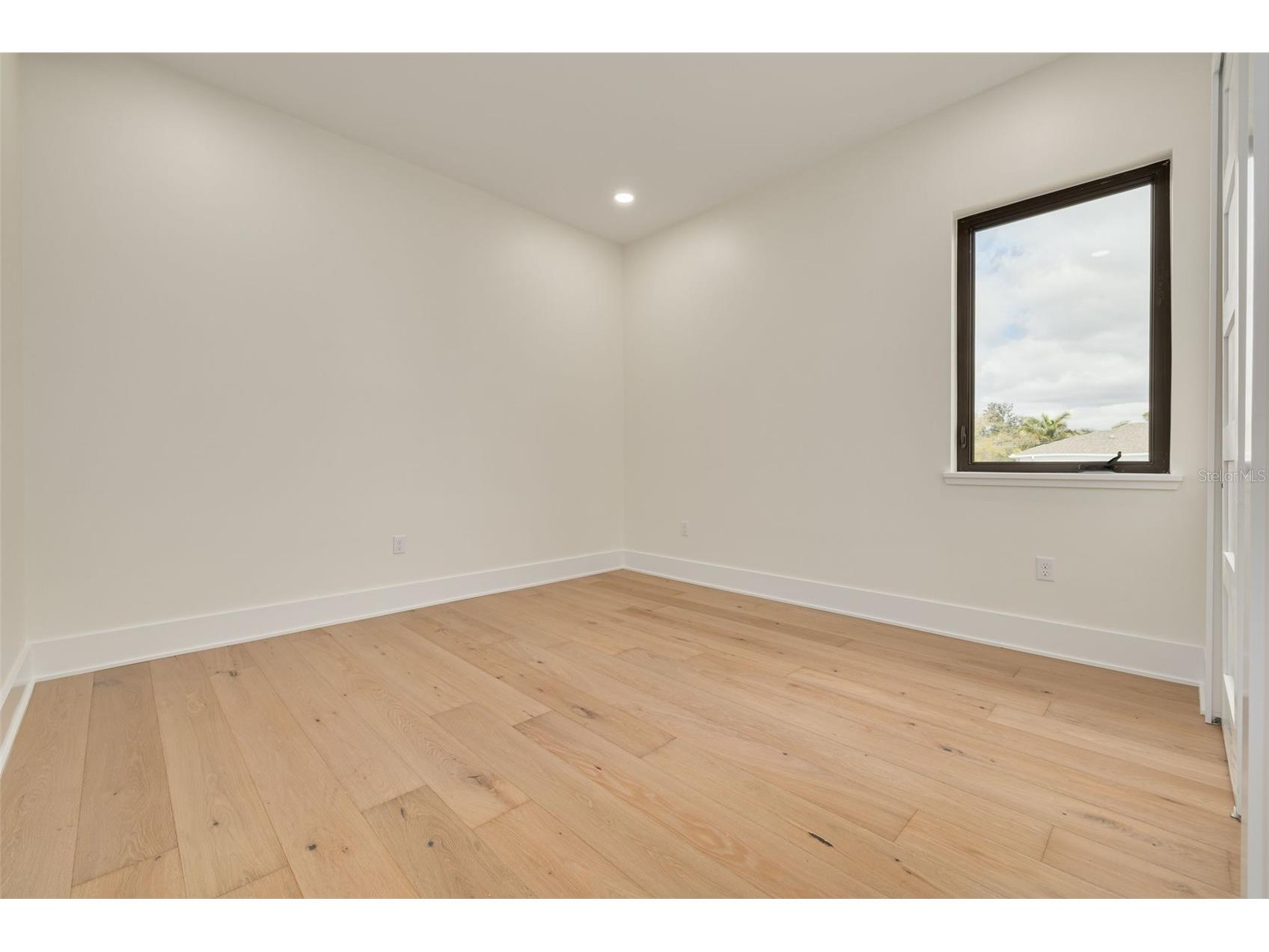 519 W Davis Boulevard Tampa FL 33606 TB8475742 image61