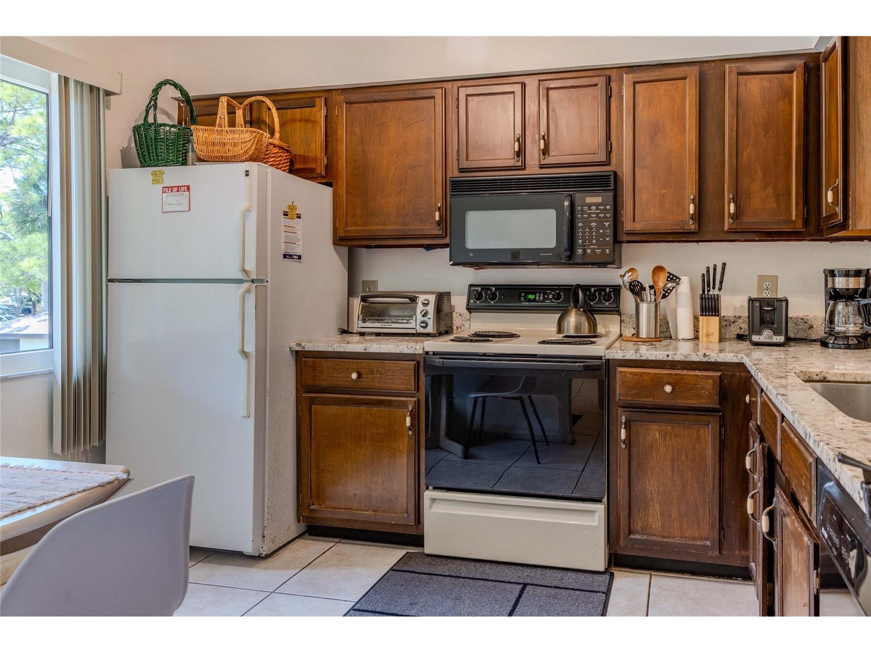 5191 Lake Village Drive #2 Sarasota FL 34235 A4694247 image12