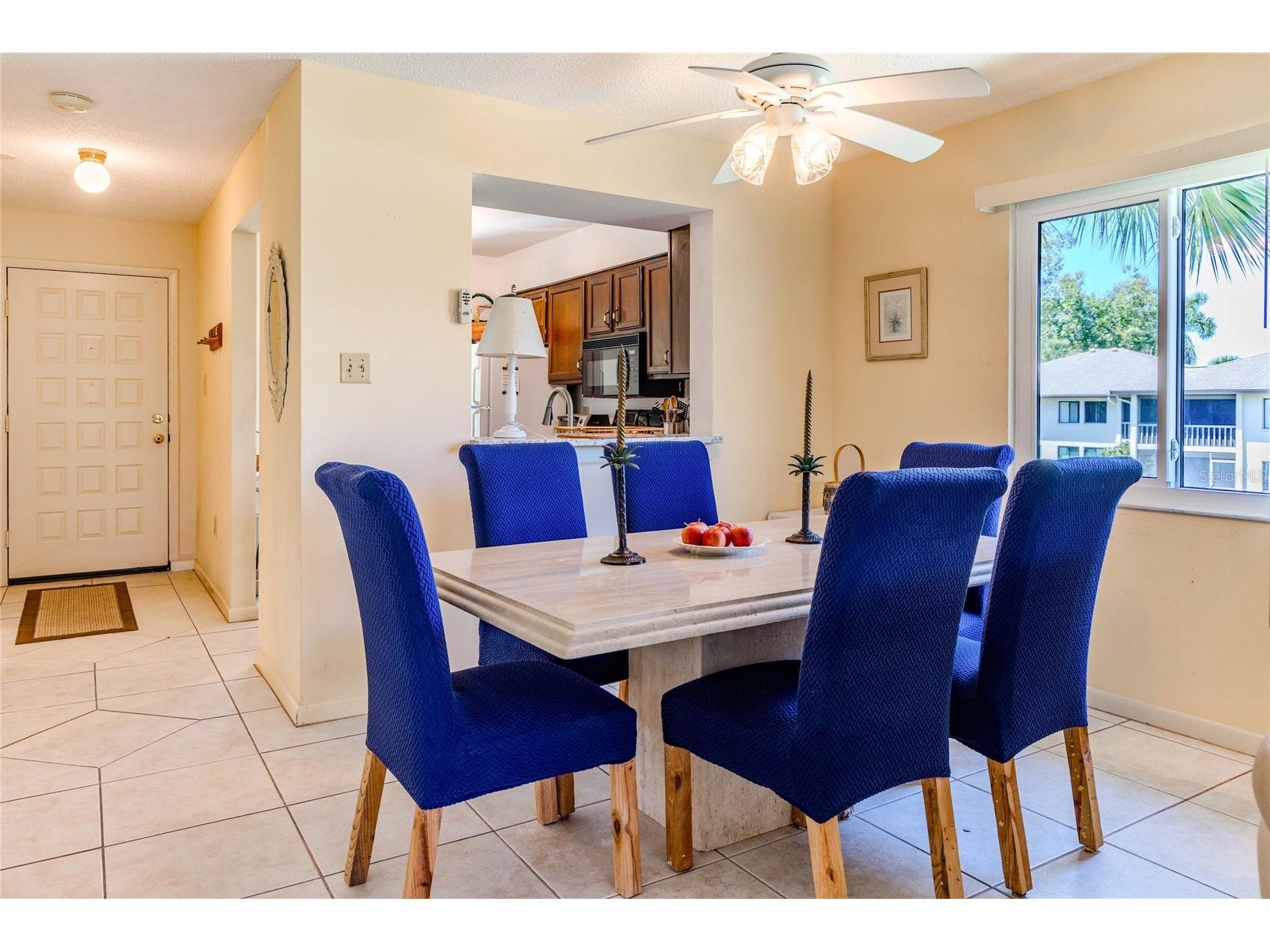 5191 Lake Village Drive #2 Sarasota FL 34235 A4694247 image9