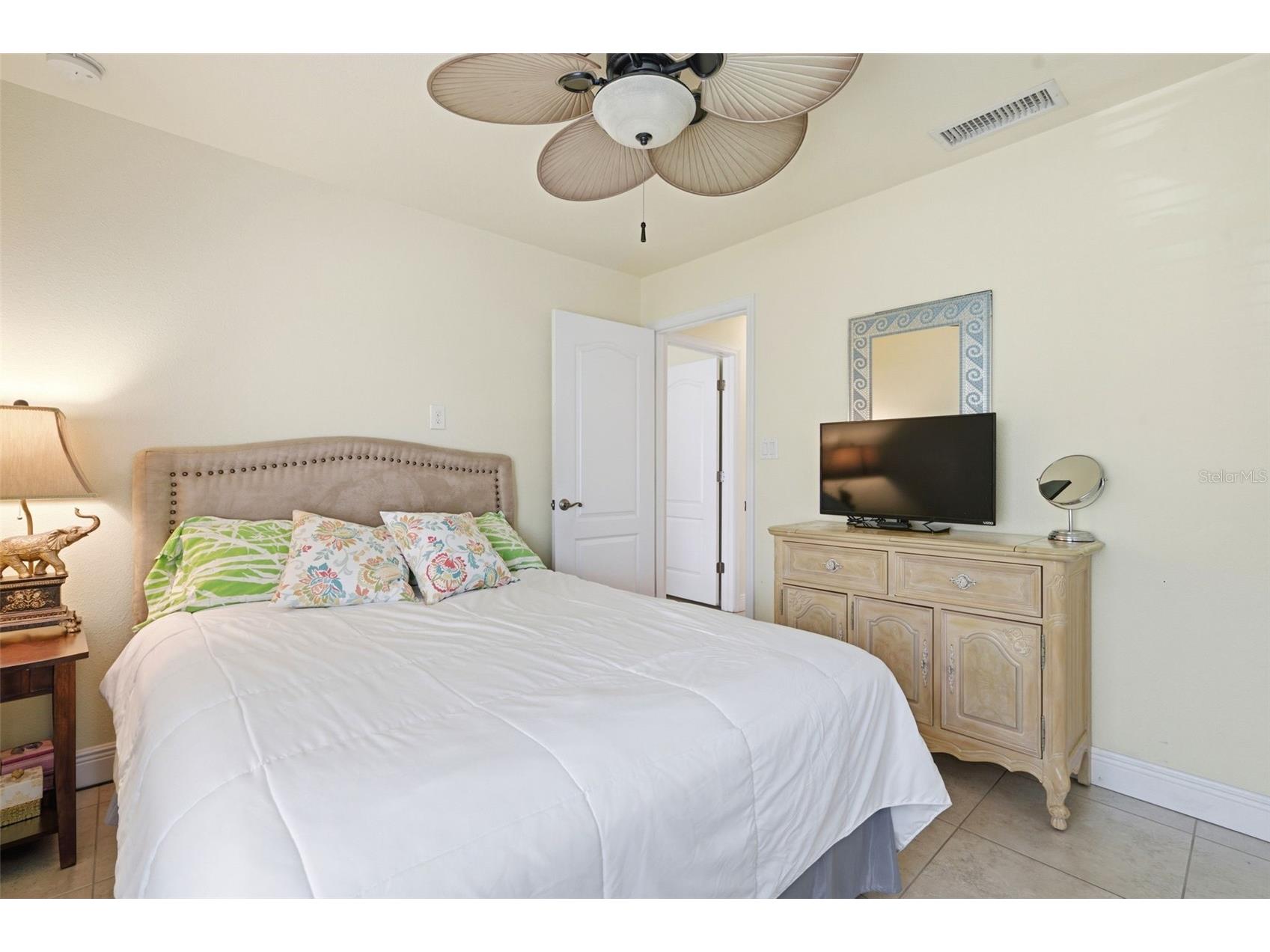 5191 Salmon Drive SE #B Saint Petersburg FL 33705 - TAMPA BAY TB8519095 image20