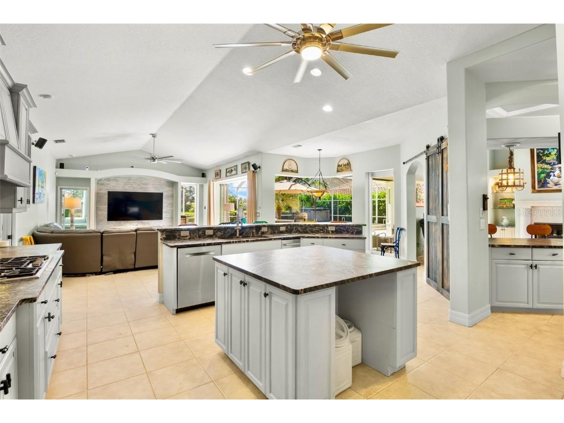 5192 Little Brook Court Sarasota FL 34238 A4668442 image9