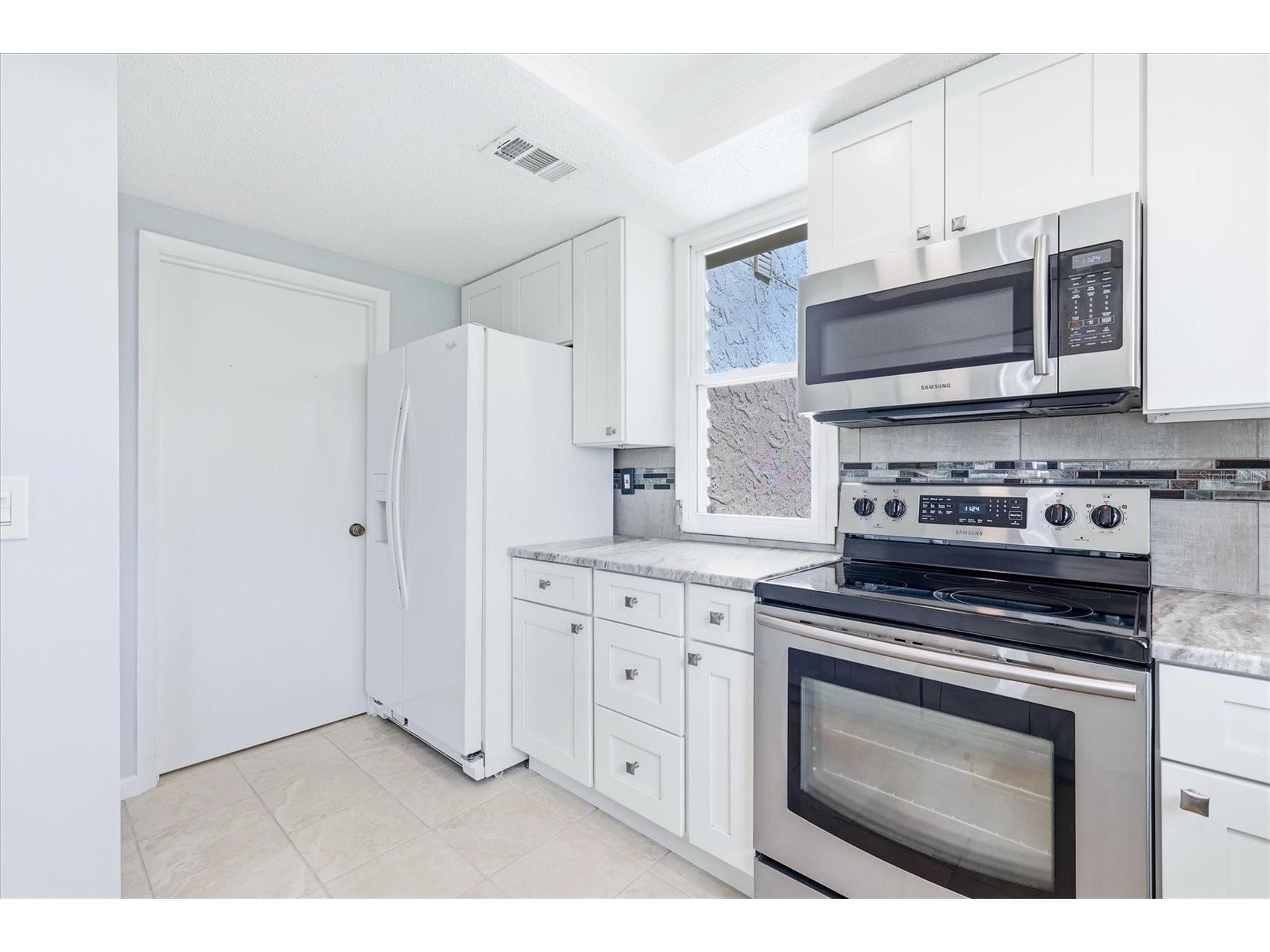 5194 Marsh Field Lane #96 Sarasota FL 34235 A4692562 image15