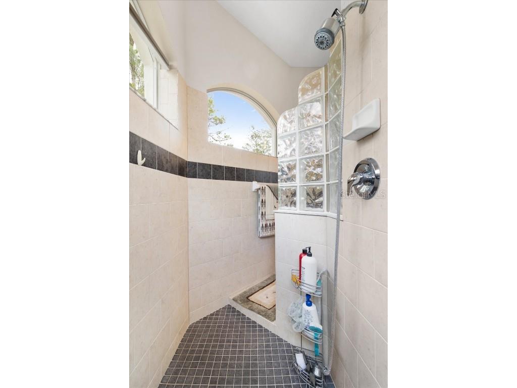 5194 W Deputy Drive Beverly Hills FL 34465 OM696220 image16