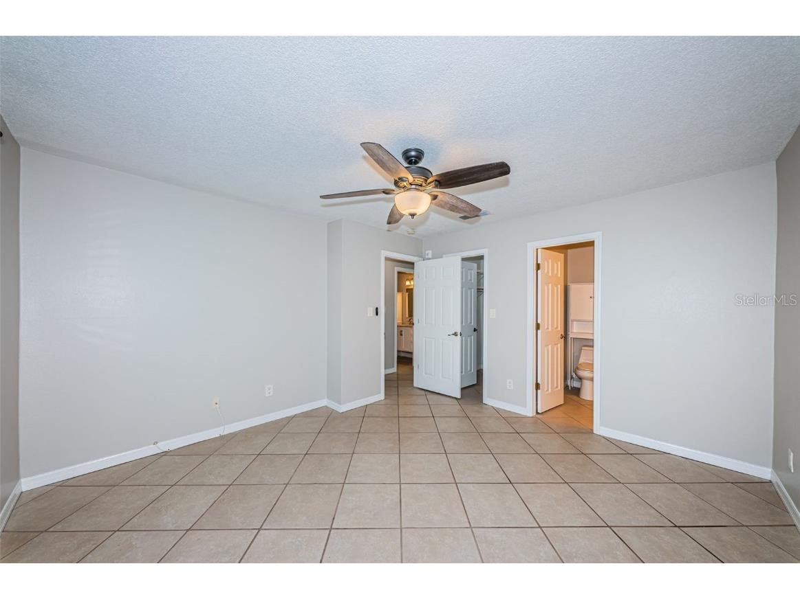 5196 Beach Drive SE #B Saint Petersburg FL 33705 TB8434887 image22