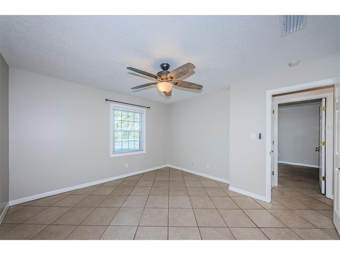 5196 Beach Drive SE #B Saint Petersburg FL 33705 TB8434887 image23