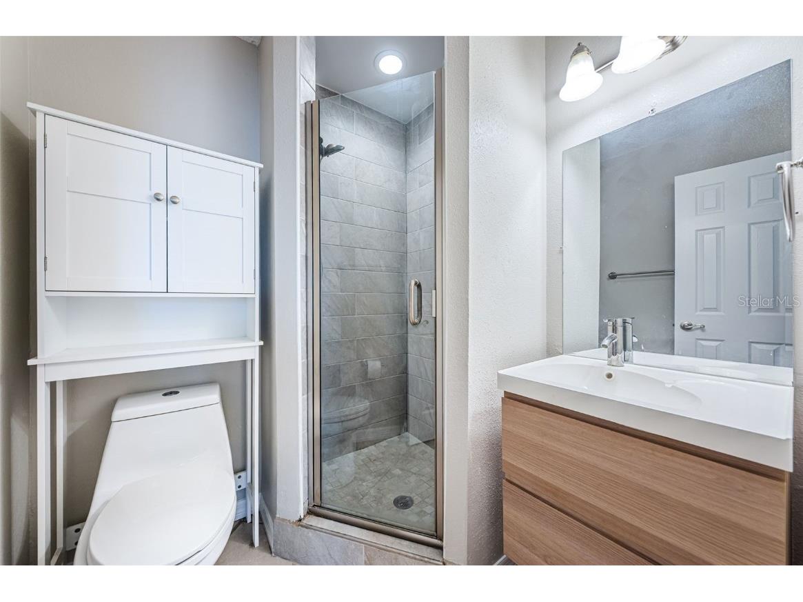 5196 Beach Drive SE #B Saint Petersburg FL 33705 TB8434887 image25