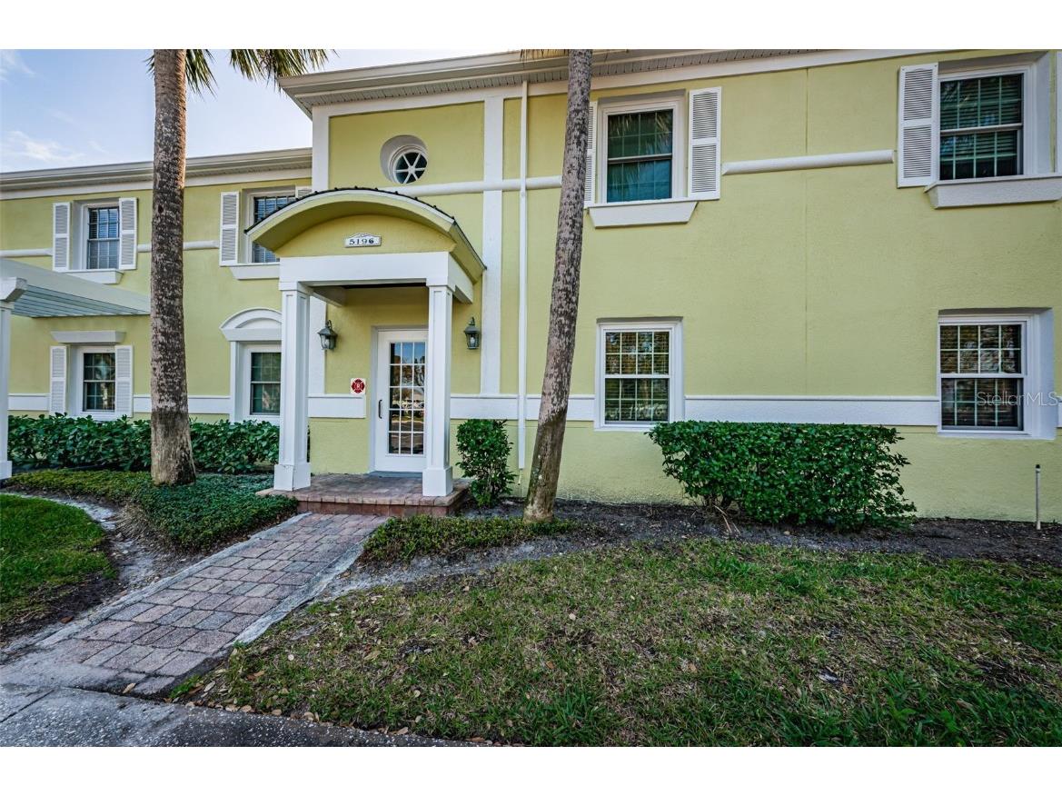 5196 Beach Drive SE #B Saint Petersburg FL 33705 TB8434887 image3