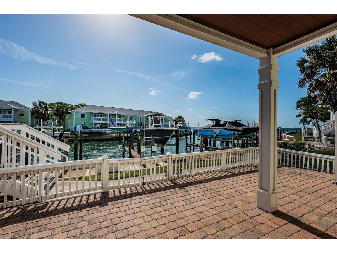 5196 Beach Drive SE #B Saint Petersburg FL 33705 TB8434887 image36