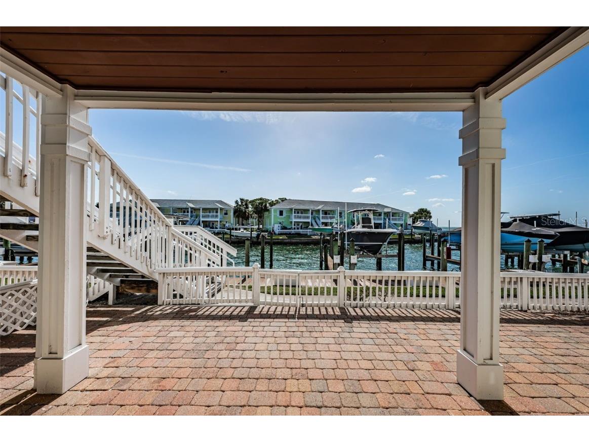 5196 Beach Drive SE #B Saint Petersburg FL 33705 TB8434887 image37