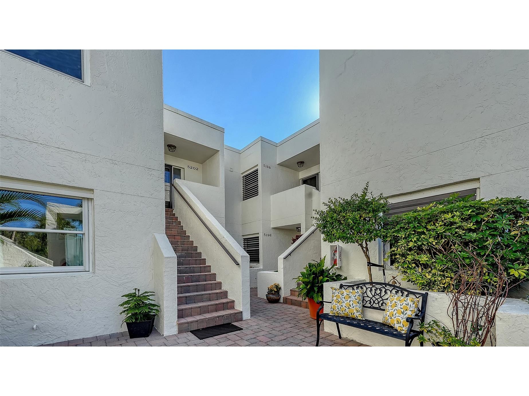5196 Marsh Field Lane #97 Sarasota FL 34235 A4680549 image1