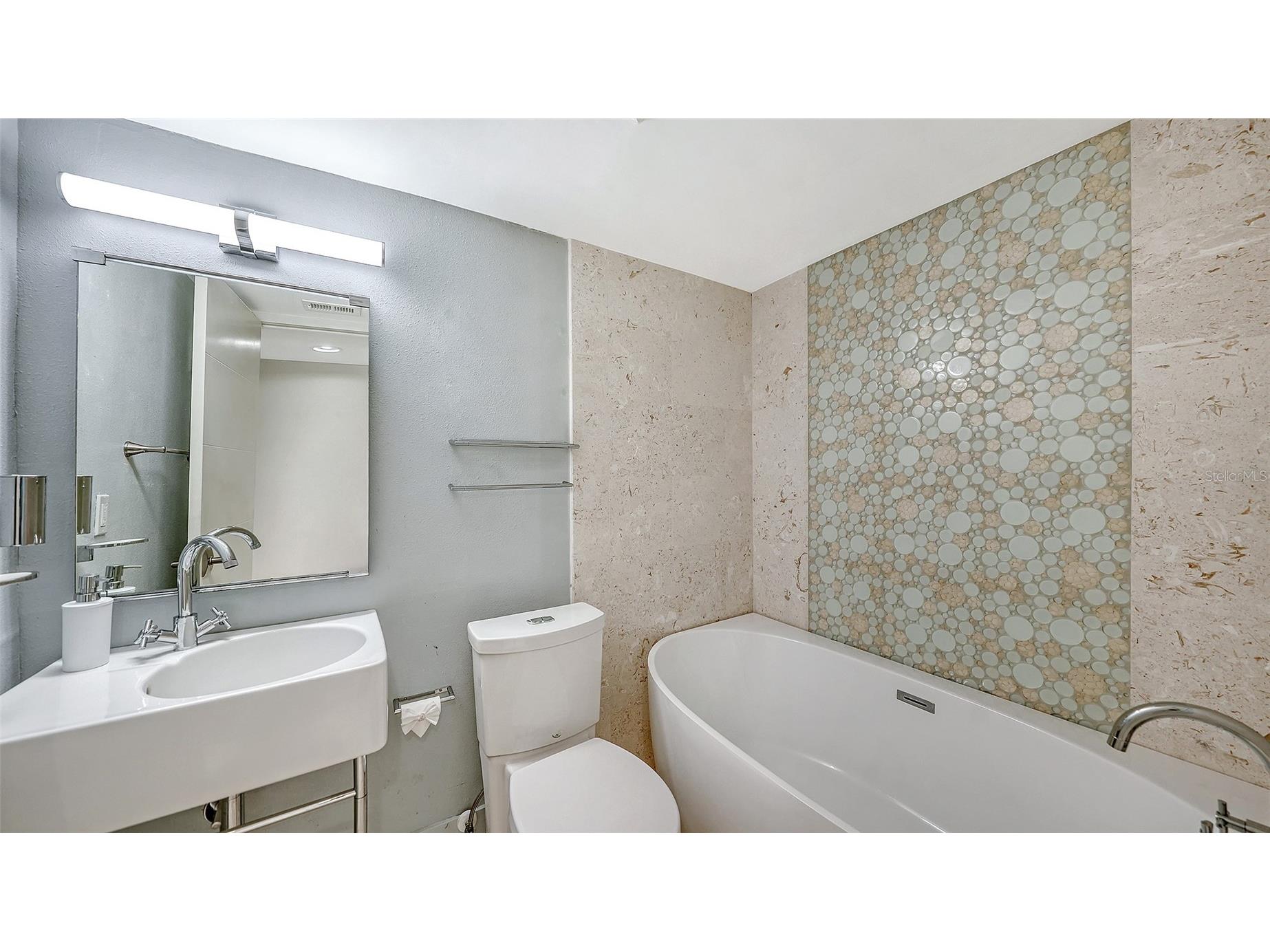 5196 Marsh Field Lane #97 Sarasota FL 34235 A4680549 image33