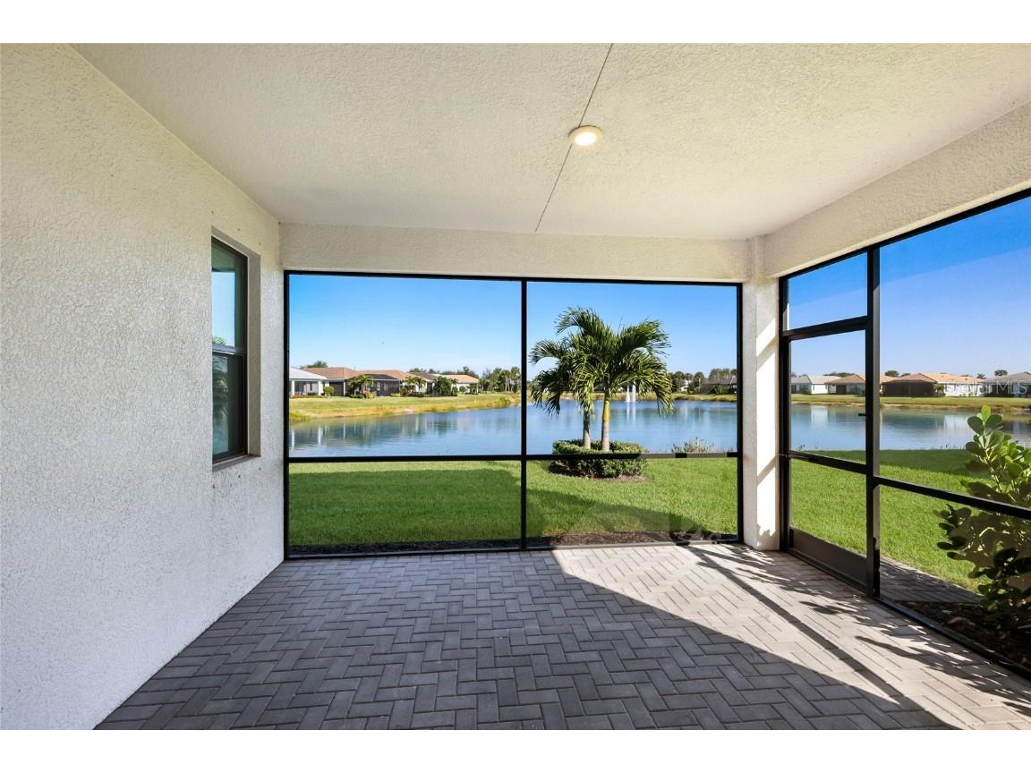 5197 Barnett Circle Lakewood Ranch FL 34211 A4673436 image2