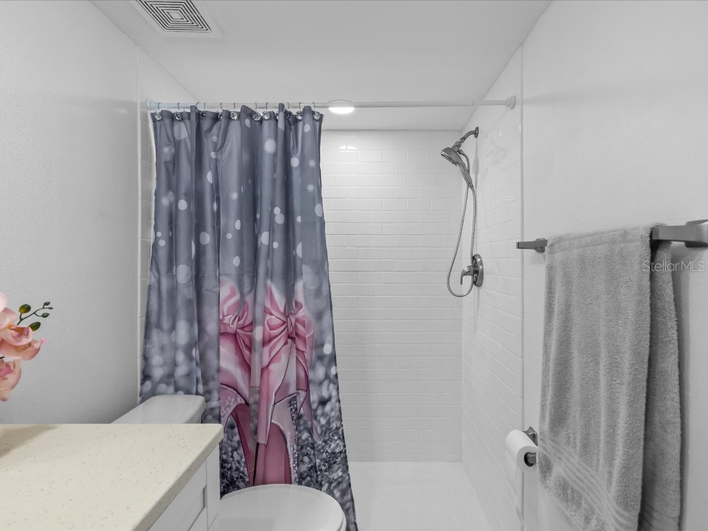 5197 Silent Loop #123 New Port Richey FL 34652 TB8441604 image20