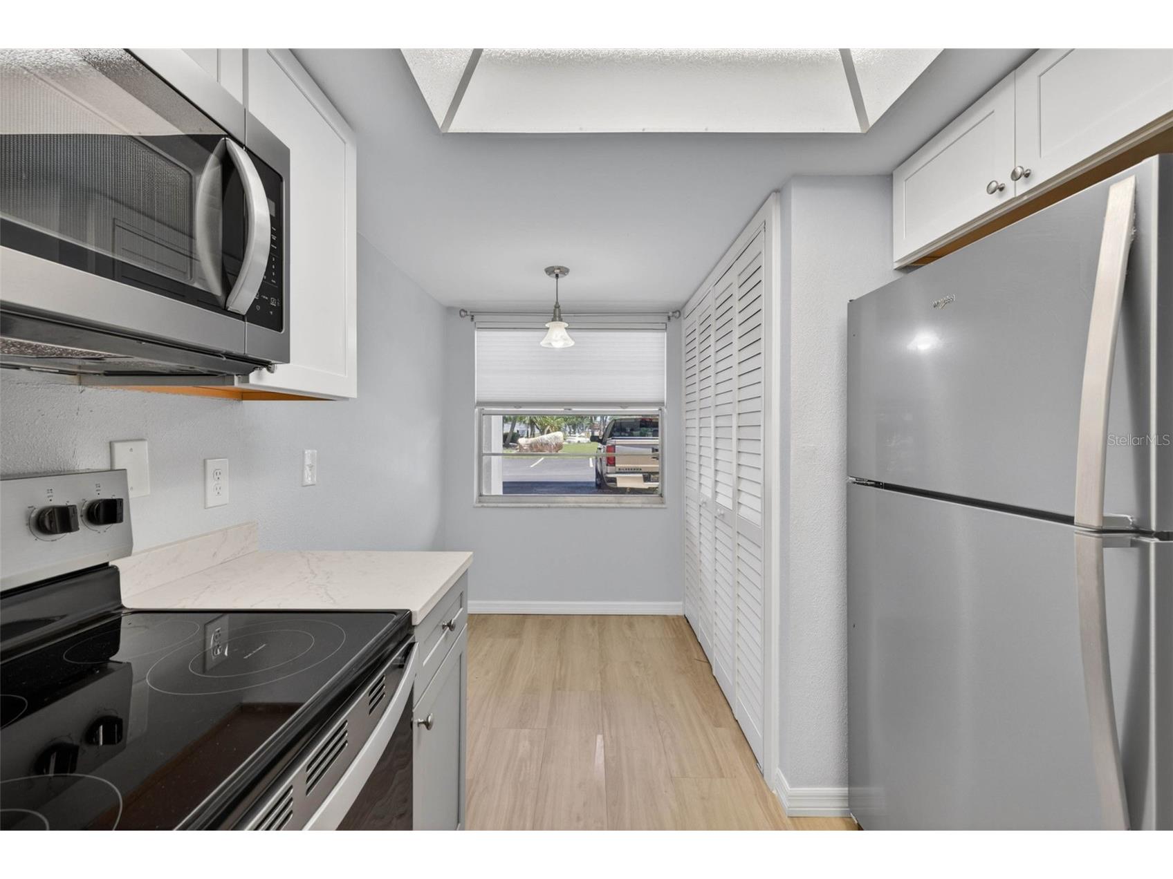 5197 Silent Loop #124 New Port Richey FL 34652 W7885795 image12