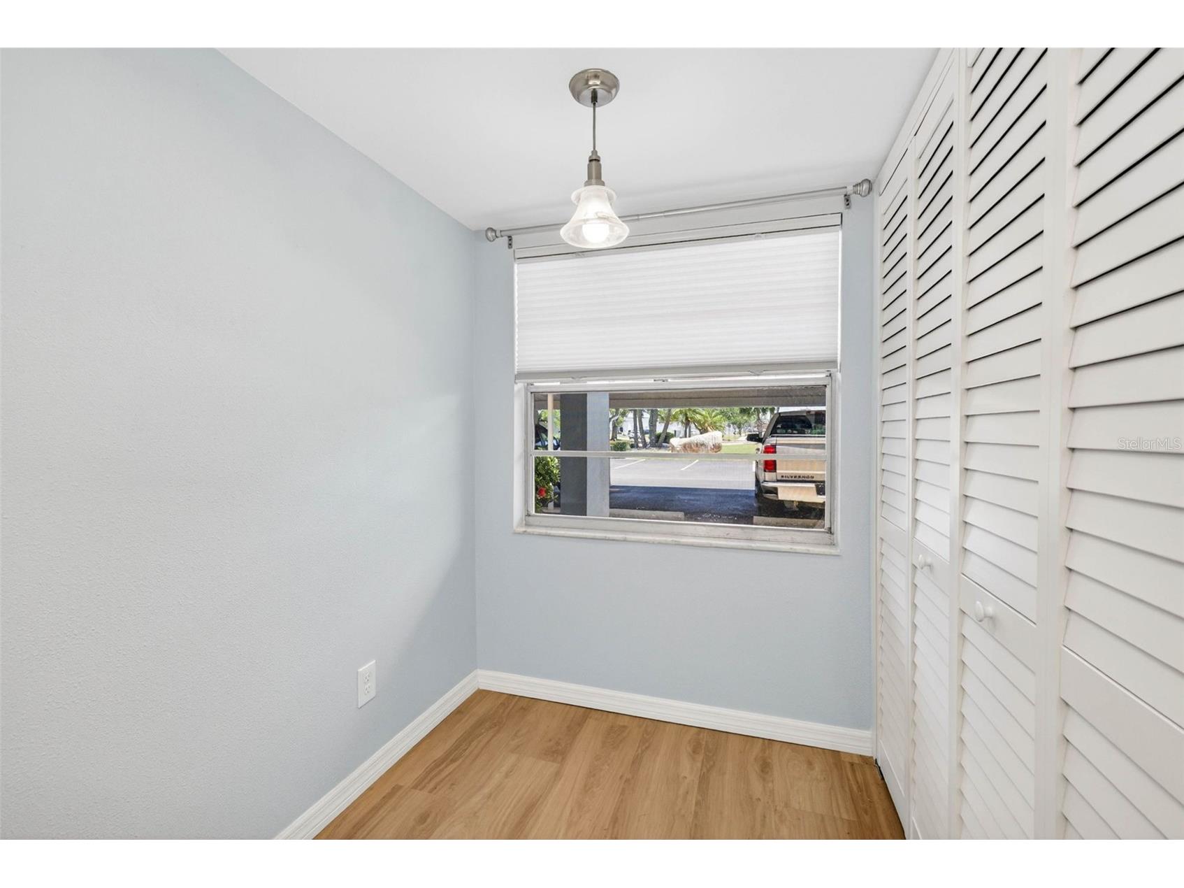 5197 Silent Loop #124 New Port Richey FL 34652 W7885795 image13