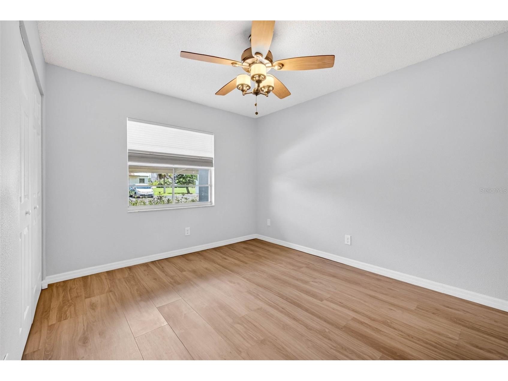 5197 Silent Loop #124 New Port Richey FL 34652 W7885795 image25