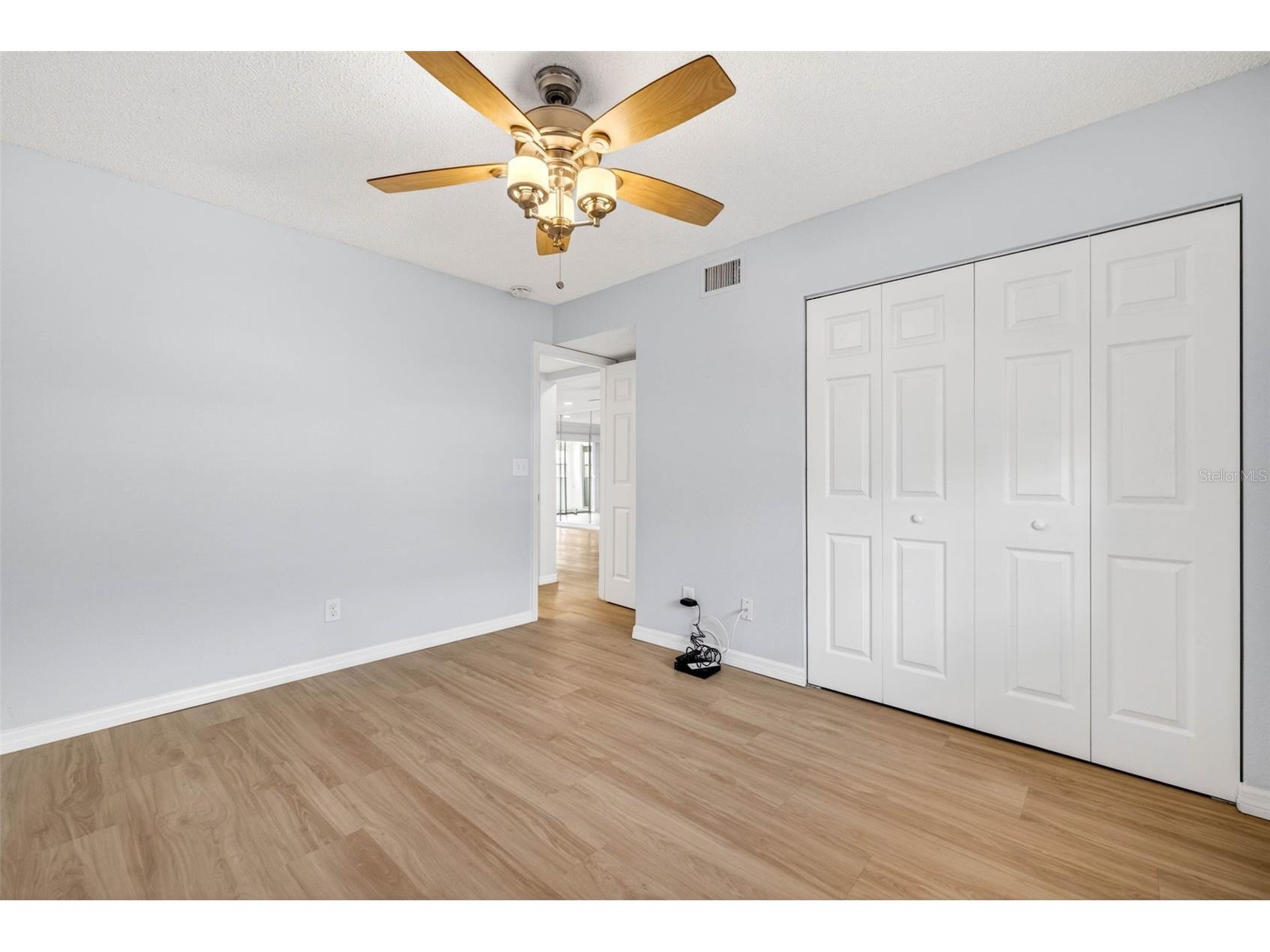 5197 Silent Loop #124 New Port Richey FL 34652 W7885795 image27