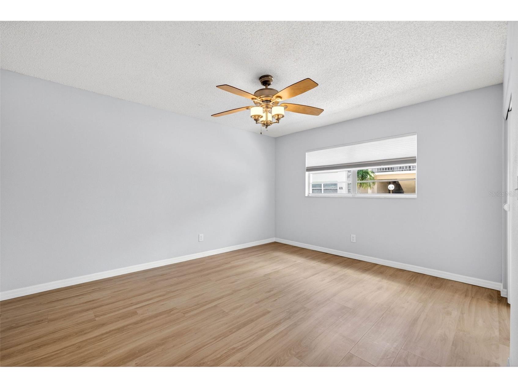 5197 Silent Loop #124 New Port Richey FL 34652 W7885795 image29