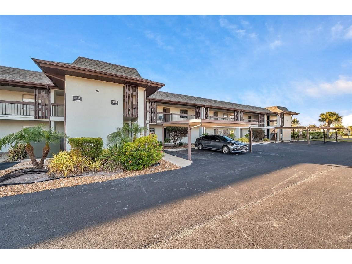 5197 Silent Loop #224 New Port Richey FL 34652 TB8345163 image1