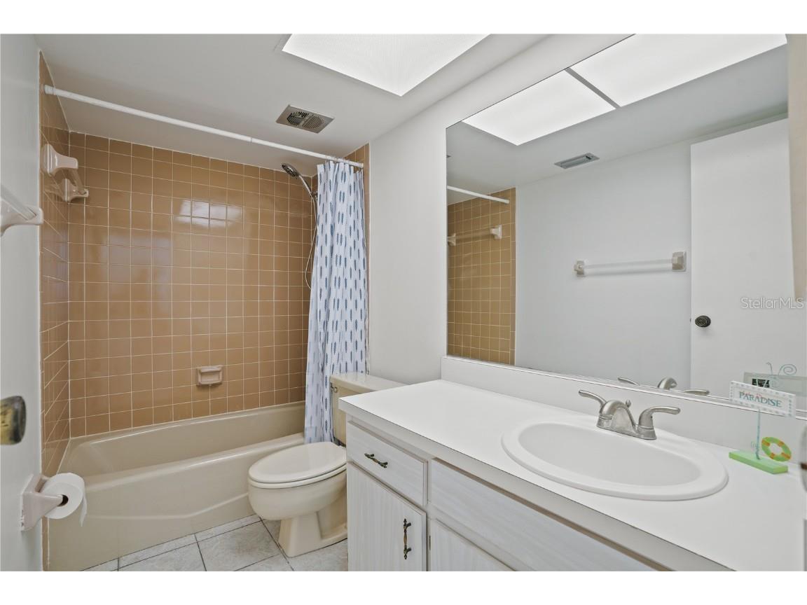 5197 Silent Loop #224 New Port Richey FL 34652 TB8412771 image16