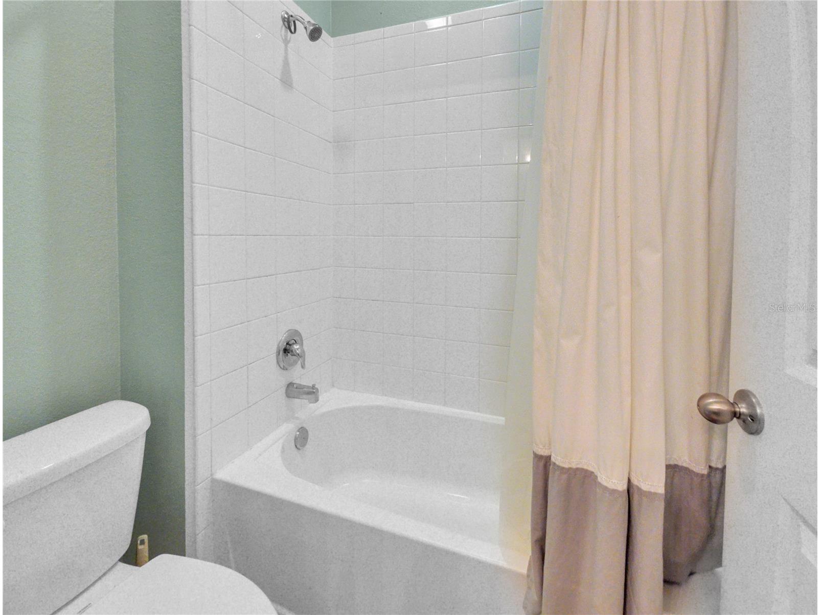 5198 NE 19th Place Ocala FL 34470 OM716946 image32