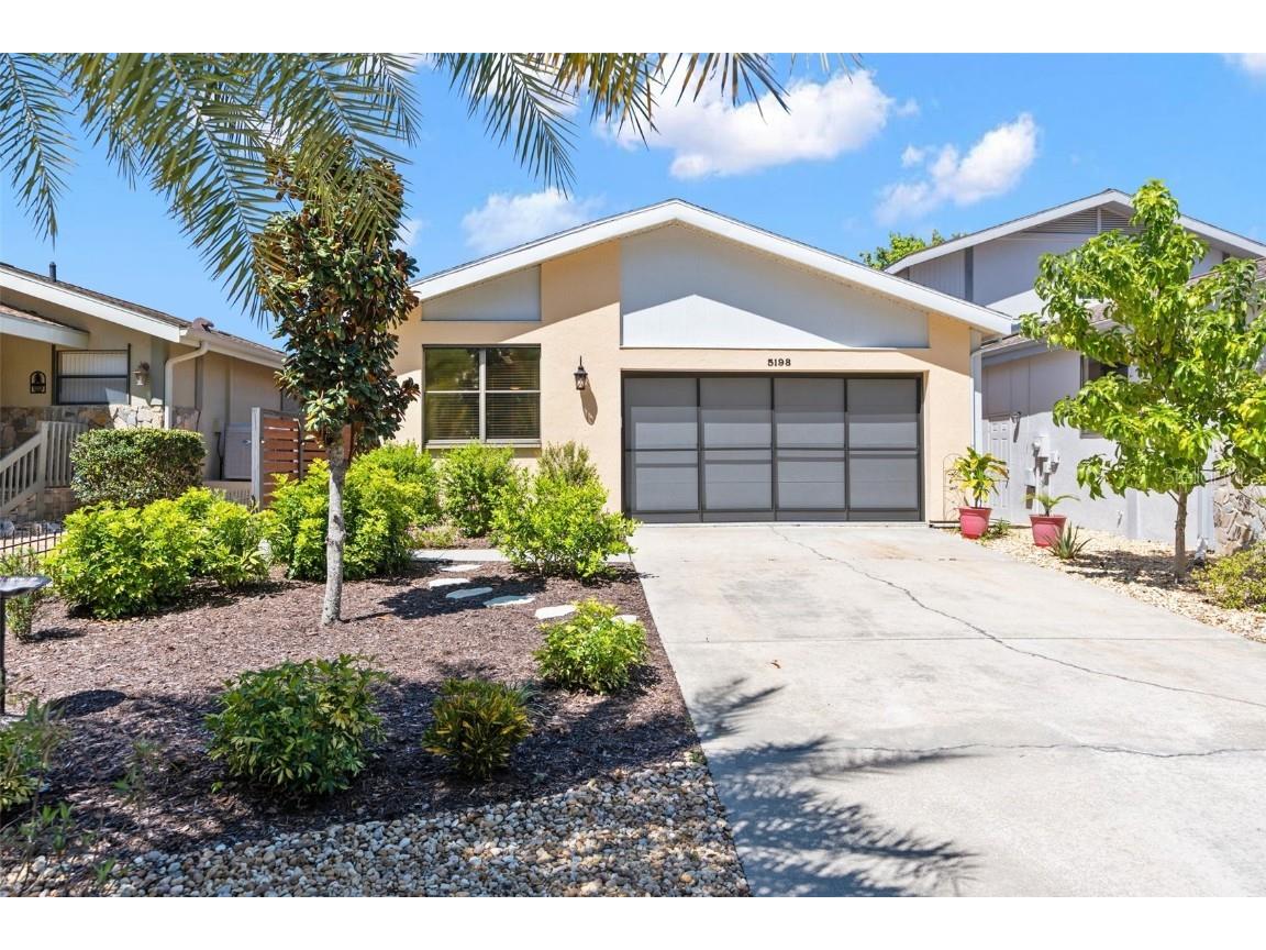 5198 S Riverview Circle Homosassa FL 34448 - HOMOSASSA RIVER W7863010 image1