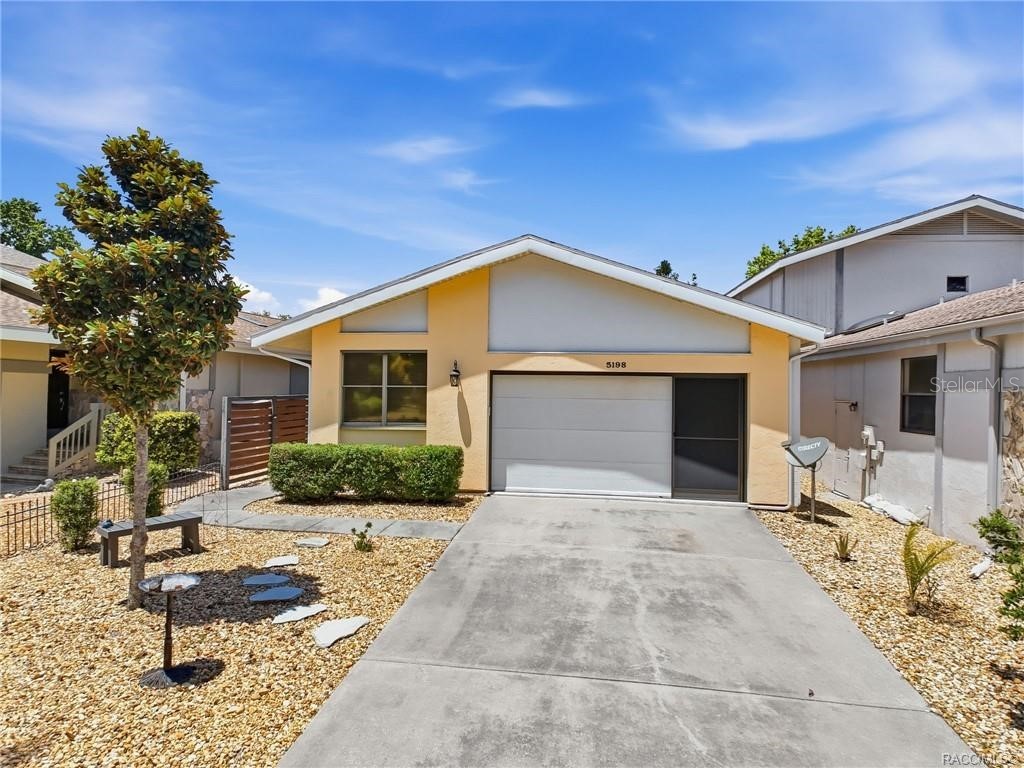 5198 S Riverview Circle Homosassa FL 34448 W7884868 image2