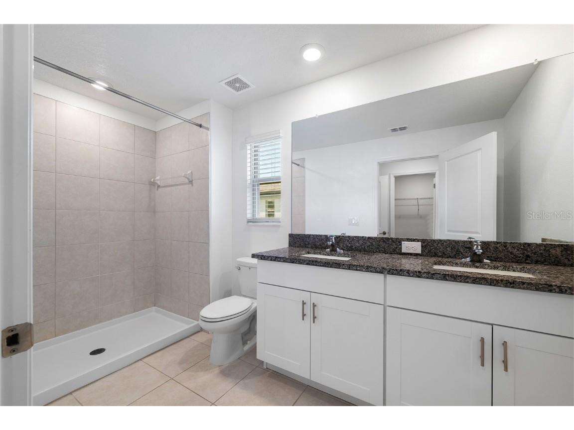 5199 Forum Boulevard Holiday FL 34690 TB8453798 image18