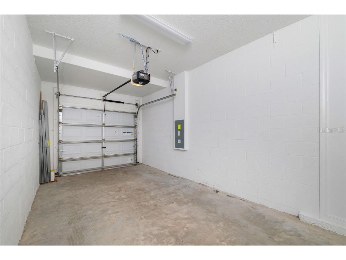 5199 Forum Boulevard Holiday FL 34690 TB8453798 image27