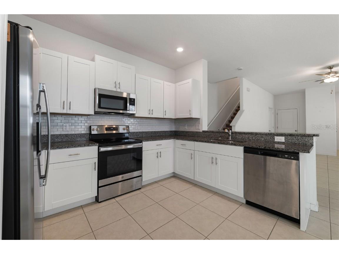 5199 Forum Boulevard Holiday FL 34690 TB8453798 image8