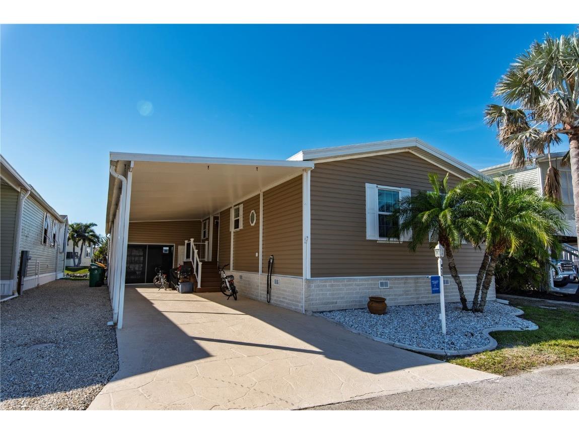 52 Amsterdam Avenue Punta Gorda FL 33950 C7504396 image1